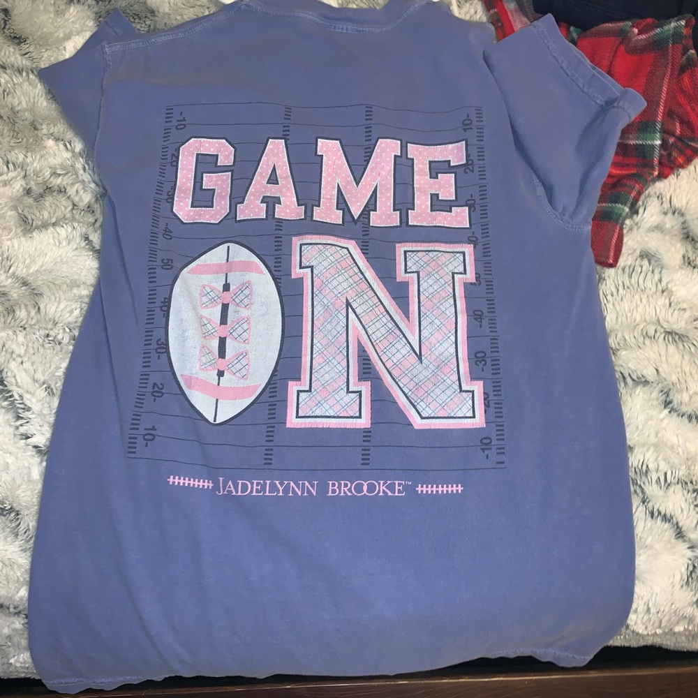 T-shirt - Picture 2 of 2